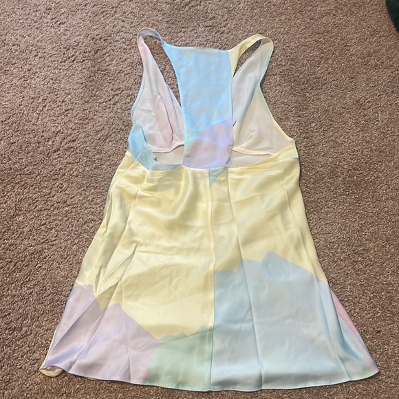 NWT ASOS Pastel Dress | Size 8 - Picture 2 of 4